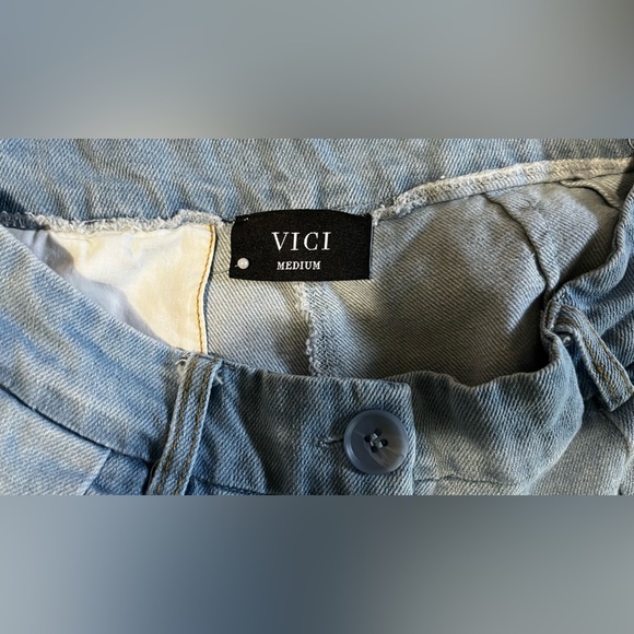 Vici Blue Jean Shorts High-Waisted Relaxed Fit - Picture 5 of 5